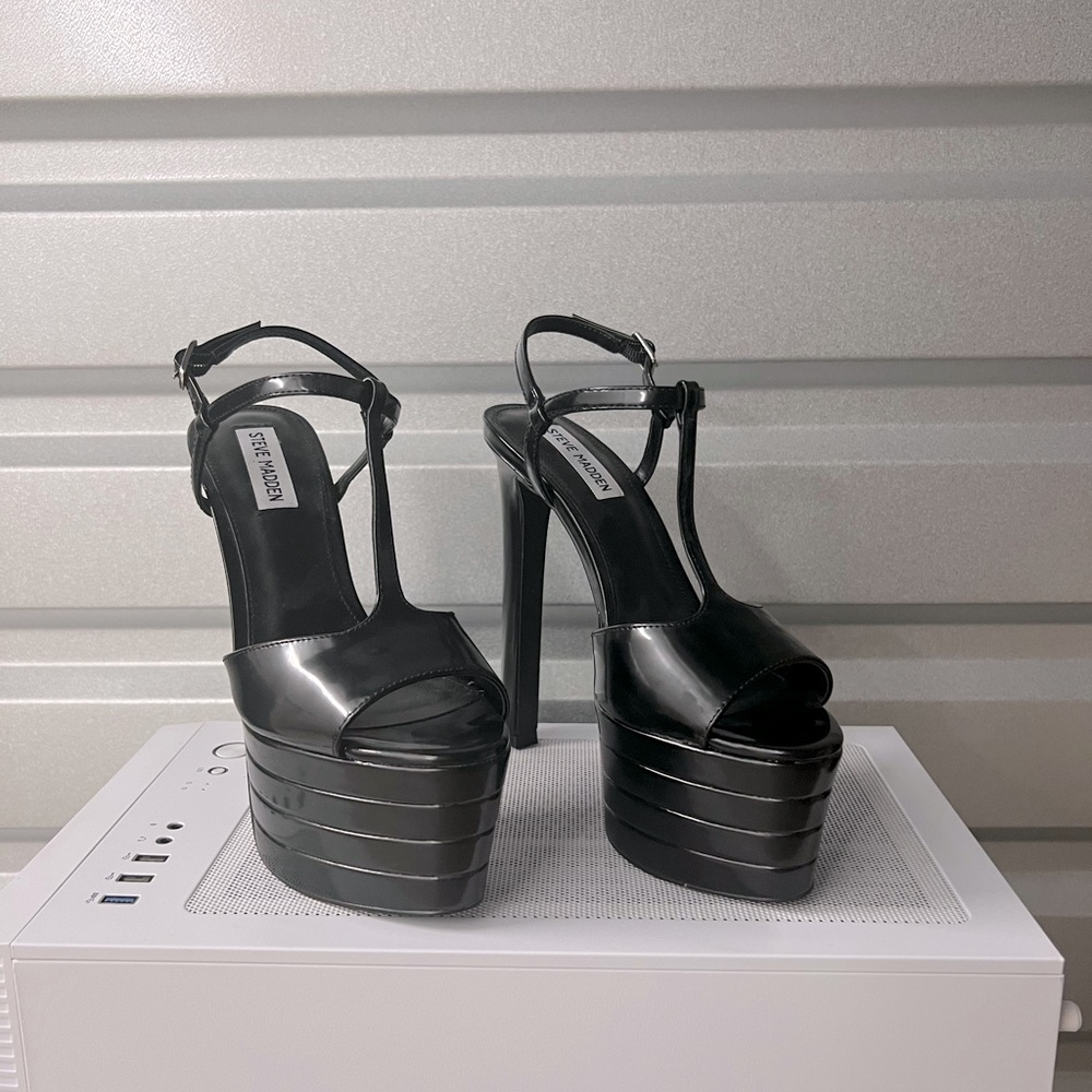 Steve Madden Lola Size 8